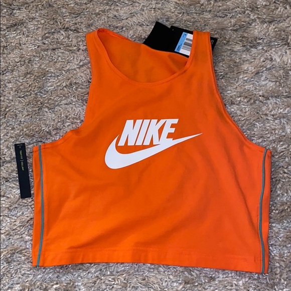 Nike Tops - NOT AVAILABLE